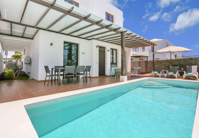 Villa à Playa Blanca - Réf. 377621